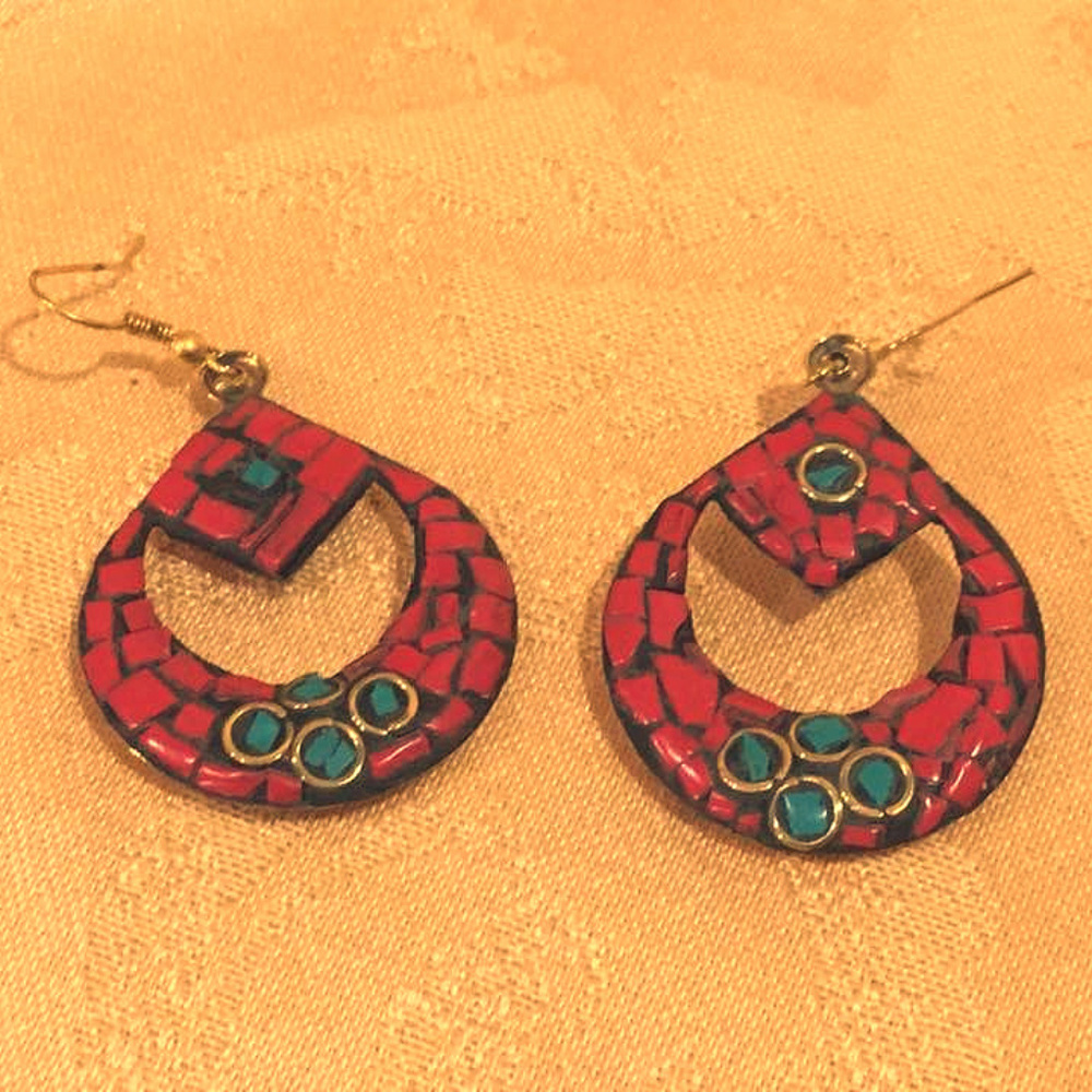 Red & Green Stone "Crackle" Pierced Teardrop Earri